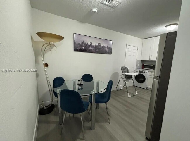 Photo - 3318 NW 19th Ave