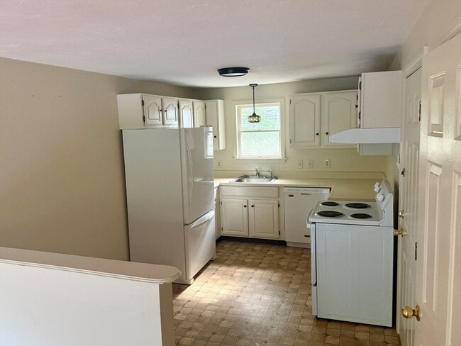 3 Stockholm St Unit 3B