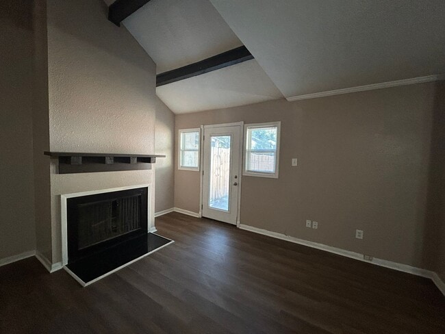 Photo - Spacious Town Home