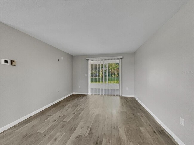 Photo - 9240 Glen Moor Ln House