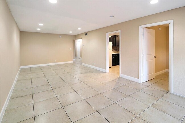 Photo - 5975 NW 25th Ct