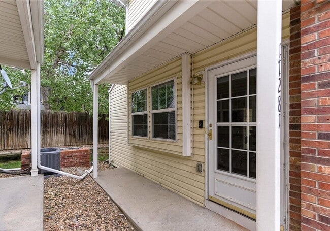 Building Photo - 17281 E Ford Dr Rental