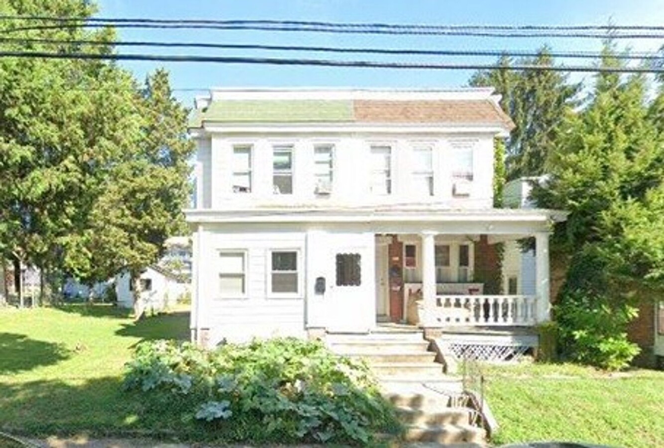 5 Bed / 2 Bath House Near Widener Universi... - 5 Bed / 2 Bath House Near Widener Universi...