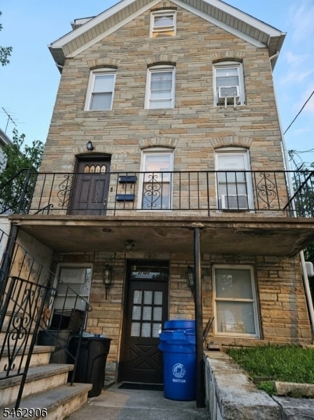 Building Photo - 435 Washington St