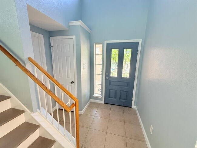 Photo - 12900 James Madison St