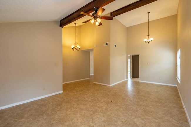 Photo - 12034 Paddock Way