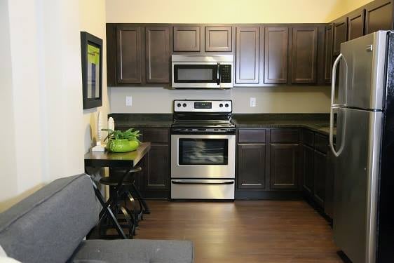 Photo - 411 Brady St Unidad 105