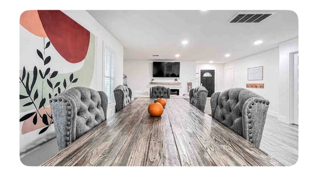 Photo - 902 Lodosa Dr
