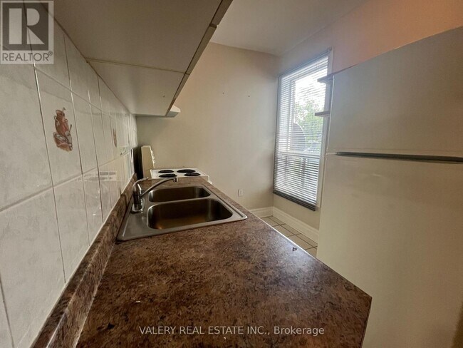 Photo - 1113 Davenport Rd Unit 1