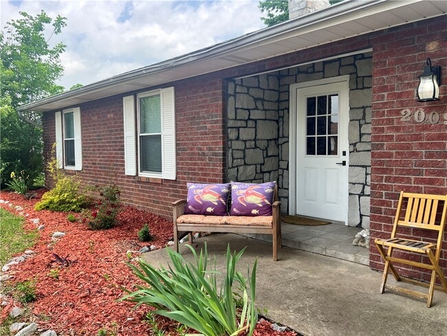 Photo - 2009 S 11th St