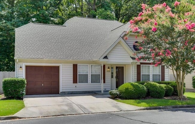 Building Photo - 1133 Lady Ashley Dr