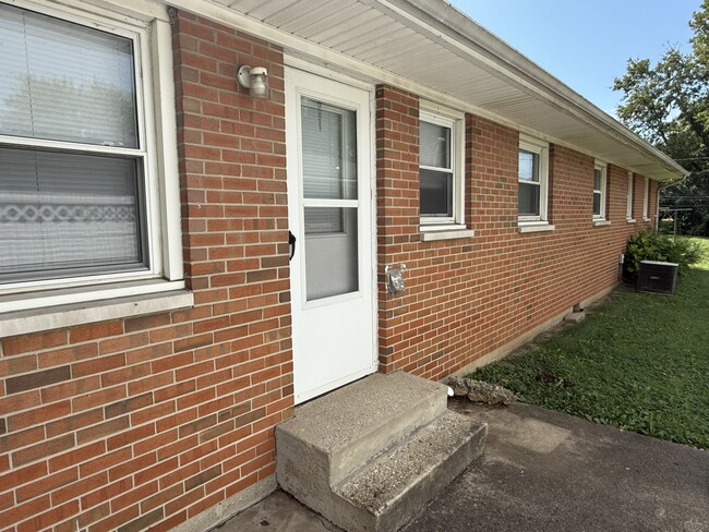 2504 Shelley St Unit Shelley St