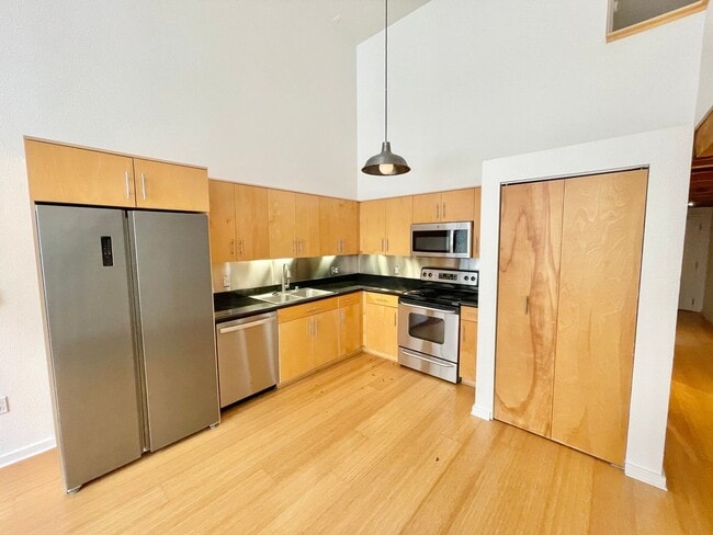 Photo - 175 Bluxome St Unit 107