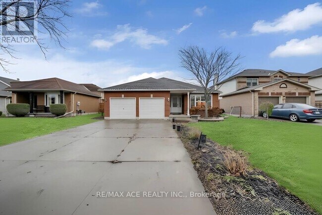 Photo - 52 Foster Creek Dr