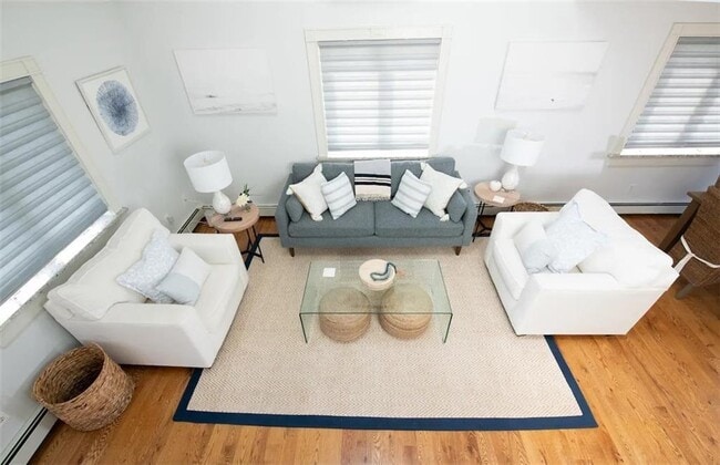 Photo - 163 Morrison Ave