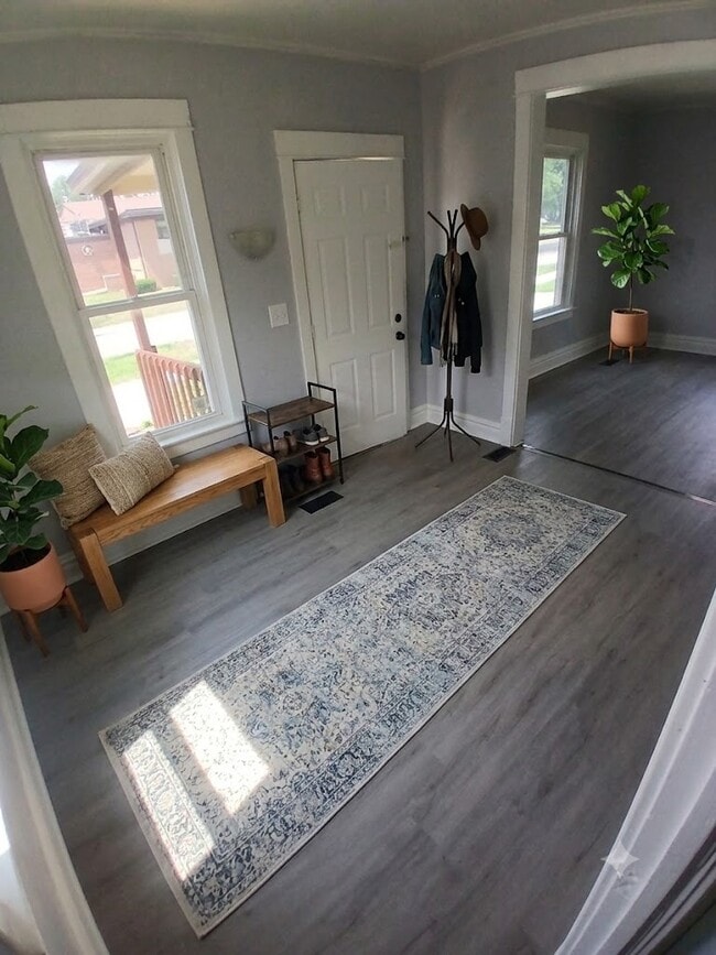 Photo - 207 N Johnston Ave