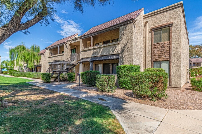 Photo - 5995 N 78th St Unit 1037