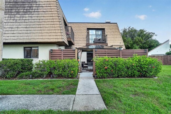 Photo - 15317 W Pond Woods Dr Unit 103