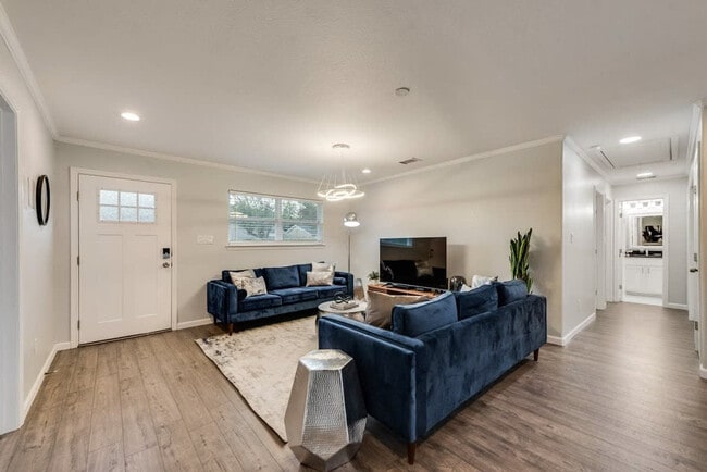 Photo - 1203 Andrews St Unidad ID1019497P