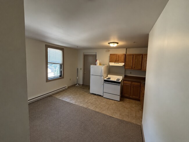 Photo - 279 N Main St Unit 8