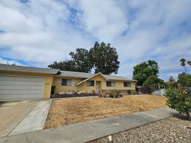 Building Photo - 3155 Rose Ave Rental