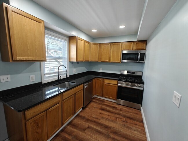 102 Mt Pleasant Ave Unit 2