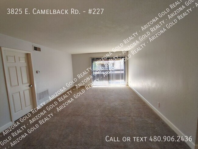 Photo - 3825 E Camelback Rd Unidad #227