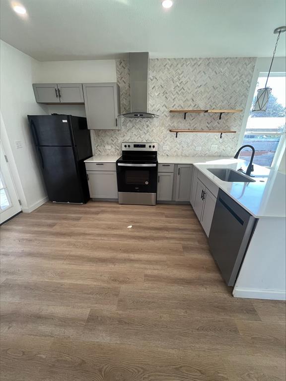 Photo - 115 Ila St