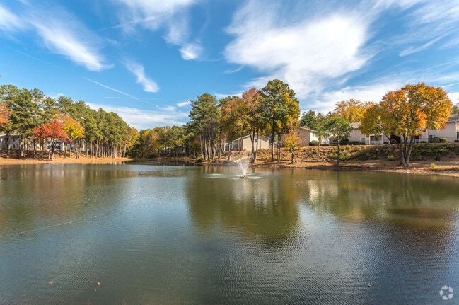 Building Photo - Rosemont Dunwoody Rental