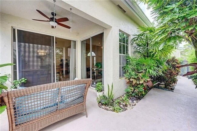 Photo - 8171 Hampton Wood Dr