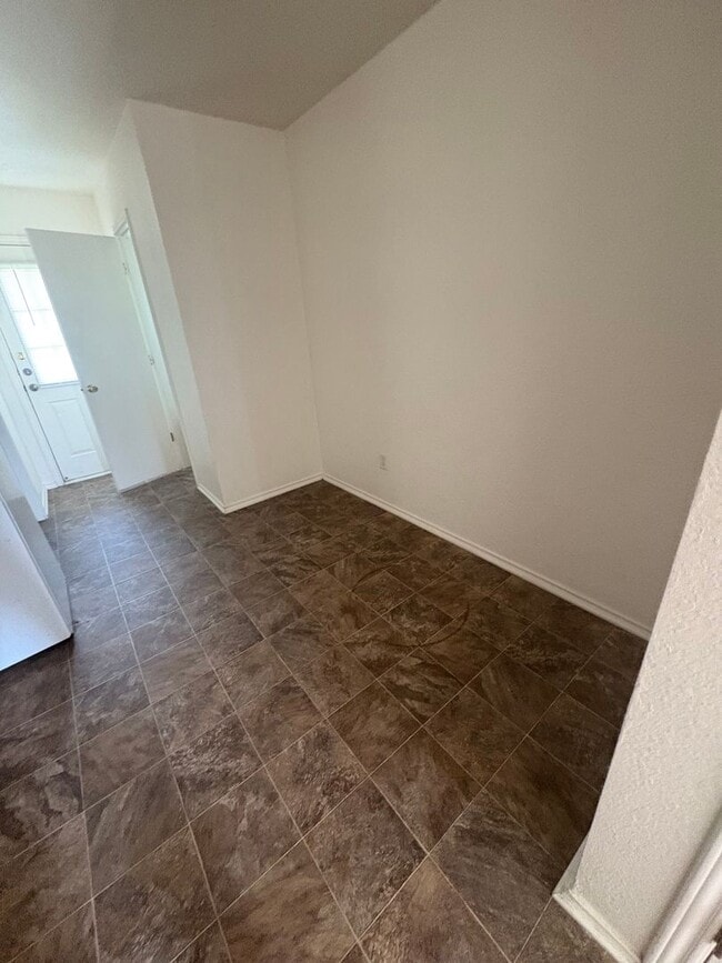 Photo - 4506 Alan Kent Dr Unit 4506 Alan Kent  B