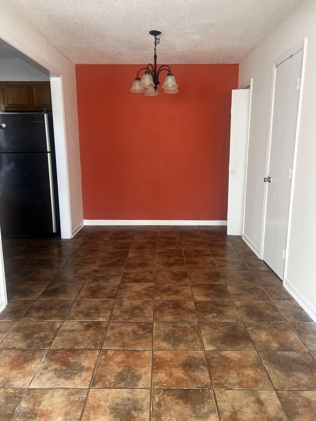 Photo - 833 Harbor Bend Dr