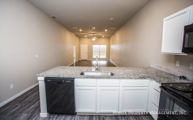 Photo - 2102 Langford Ave Unit B