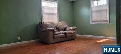 Photo - 12-14-14 1st St