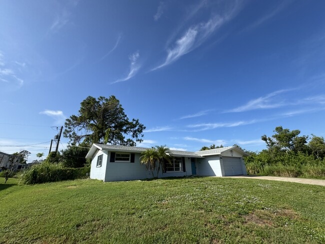 Building Photo - 927 Lemon Bay Dr Rental
