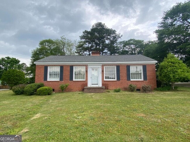 Photo - 44 W Howell St