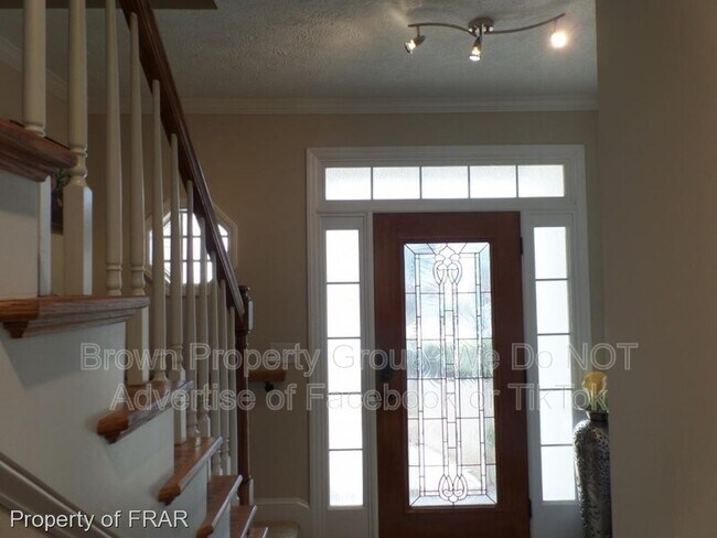 Photo - 124 Highgrove Ct