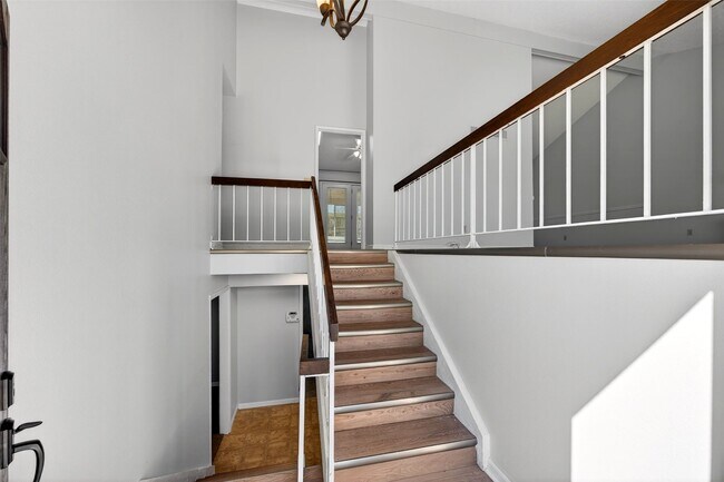 Photo - 1261 Mautenne Dr