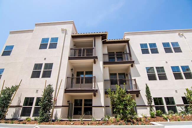 Veterans Park Community - Veterans Park Apartments