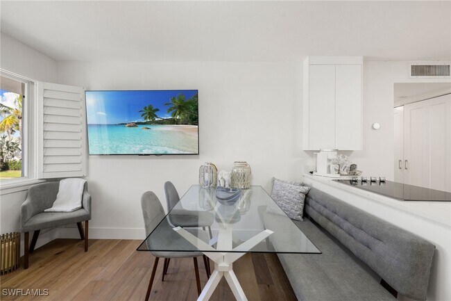 Photo - 175 5th Ave S Unit 204