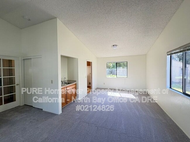 Photo - 1643 Shenandoah Ct