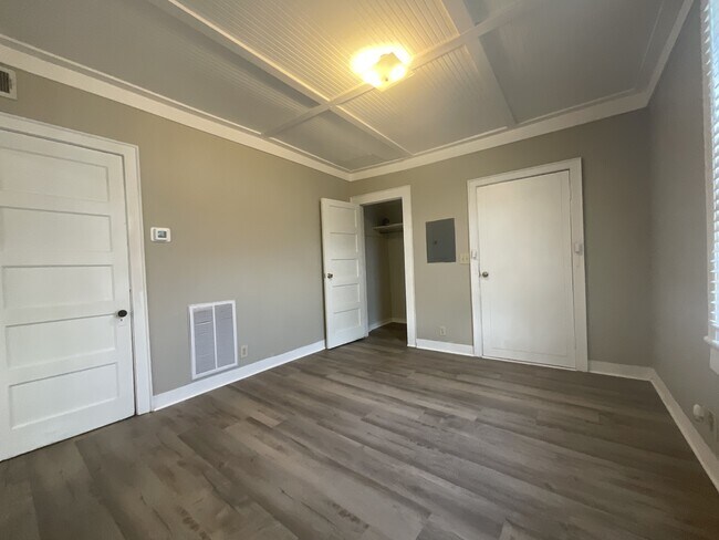 Photo - 1020 Adams St