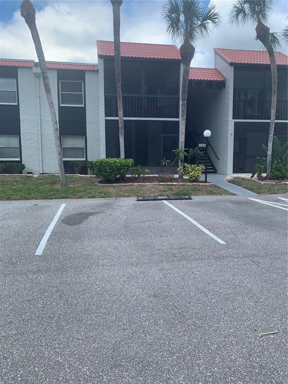Building Photo - 3223 S Beneva Rd Unit 103 Rental
