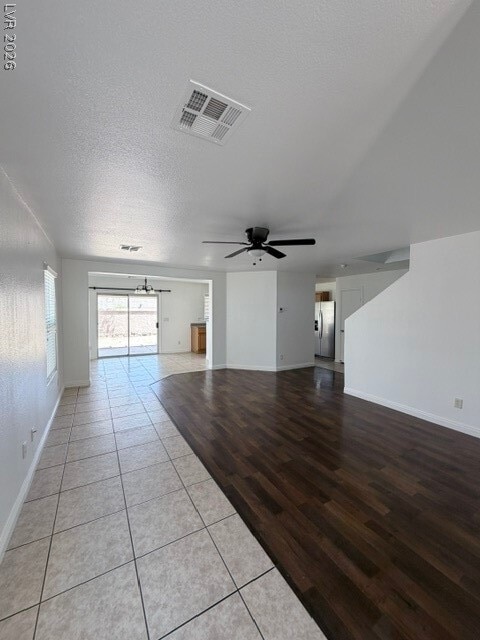Photo - 2184 Dragonslayer Ave