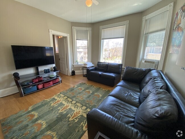 Building Photo - 2495 N Cramer St Unit 2497 N. Cramer -- Upper Rental