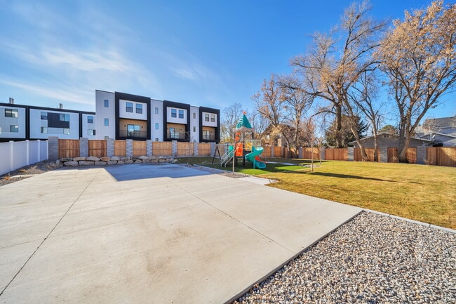Photo - 884 E Rowley Dr Unit 103