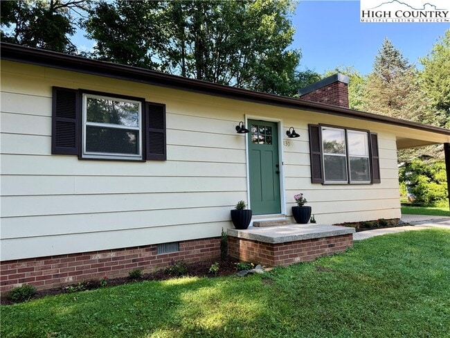 Photo - 130 Maple Dr