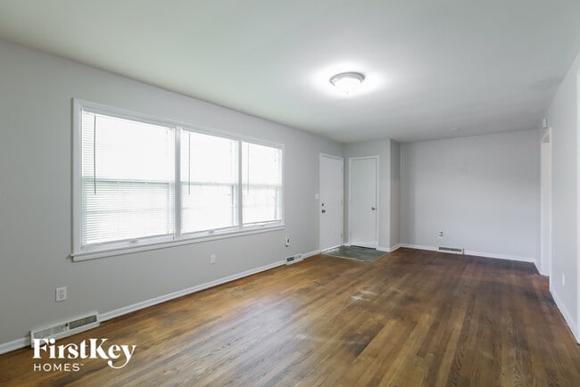 Photo - 8310 Kentucky Ave