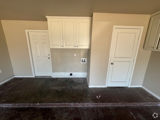 Building Photo - 5435 32nd St Rental