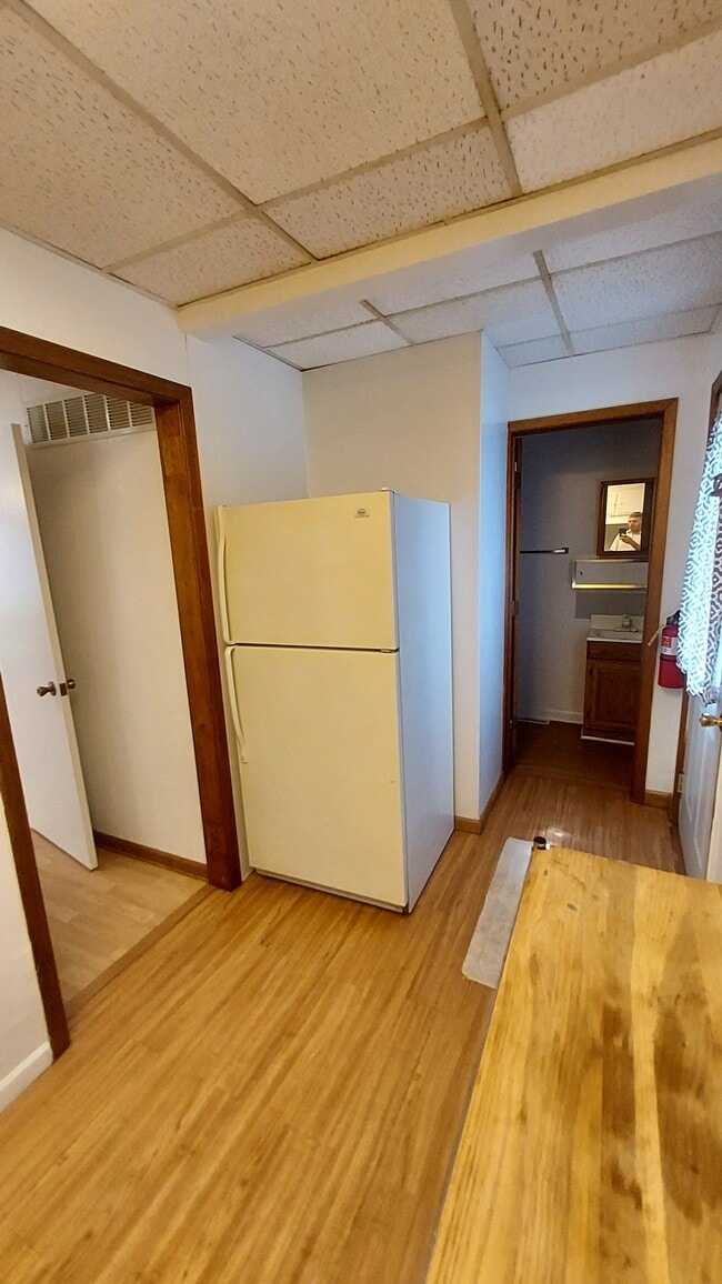 Kitchen - 302 11th St Unit Apt 1